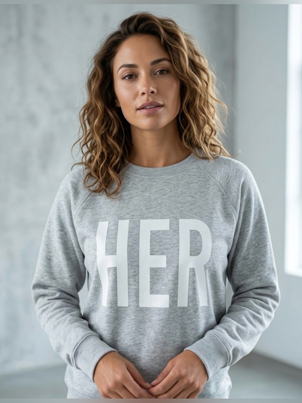 Brunette The Label Light Gray Pullover Sweatshirt